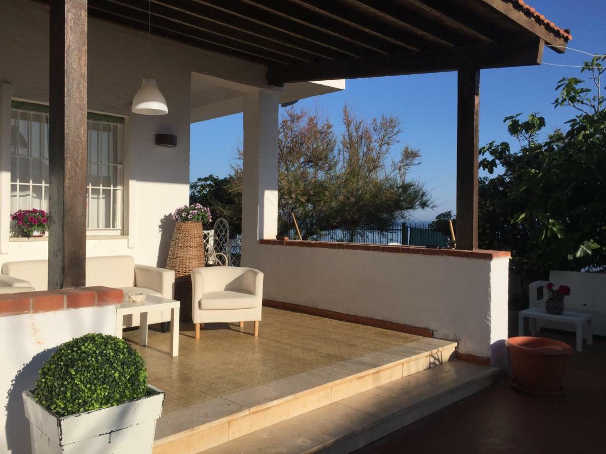 مبيت وإفطار كاريني A Casa Di Giuseppe 2 المظهر الخارجي الصورة